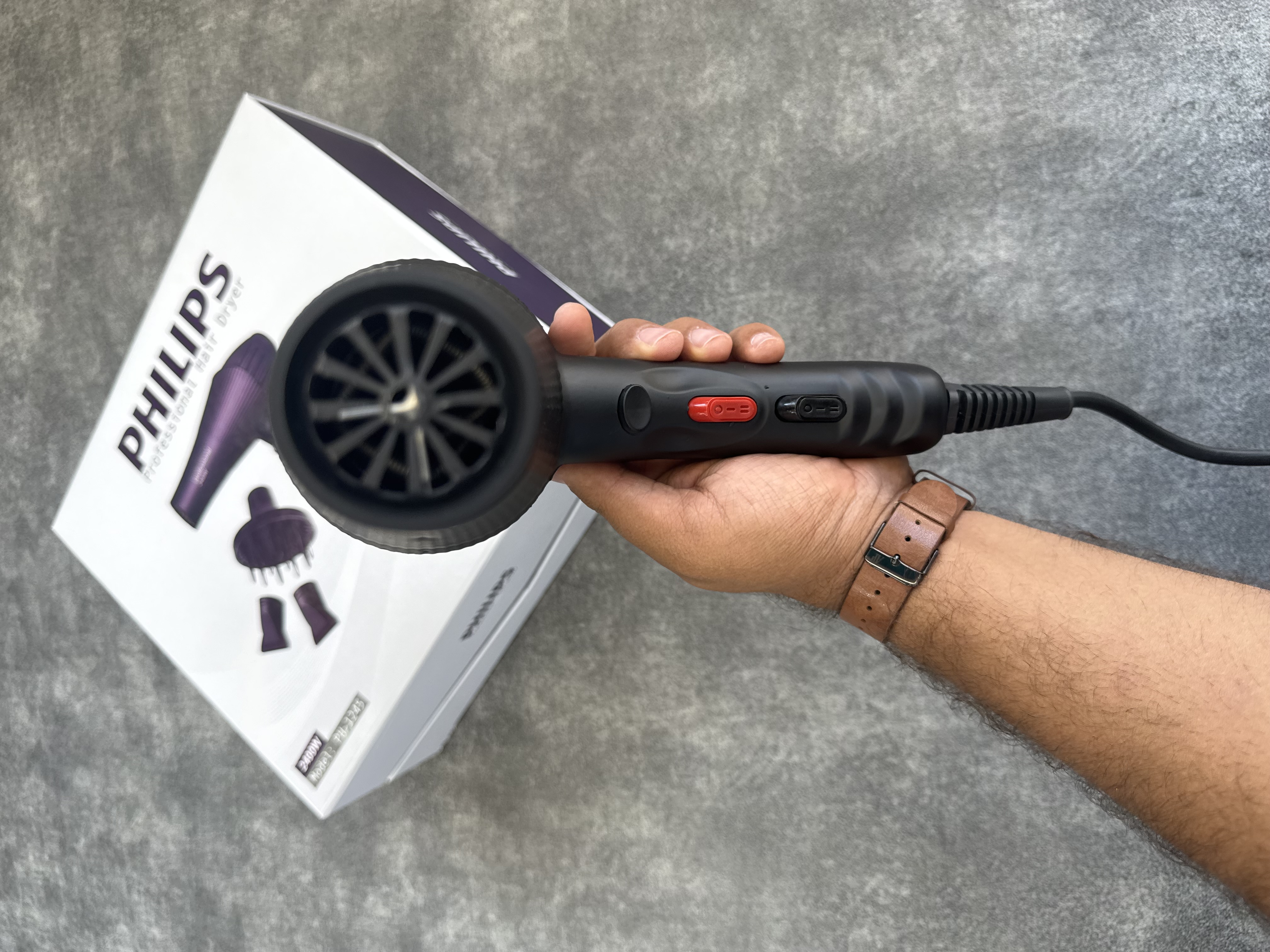 سشوار حرفه ای فیلیپس مدل PH-1245